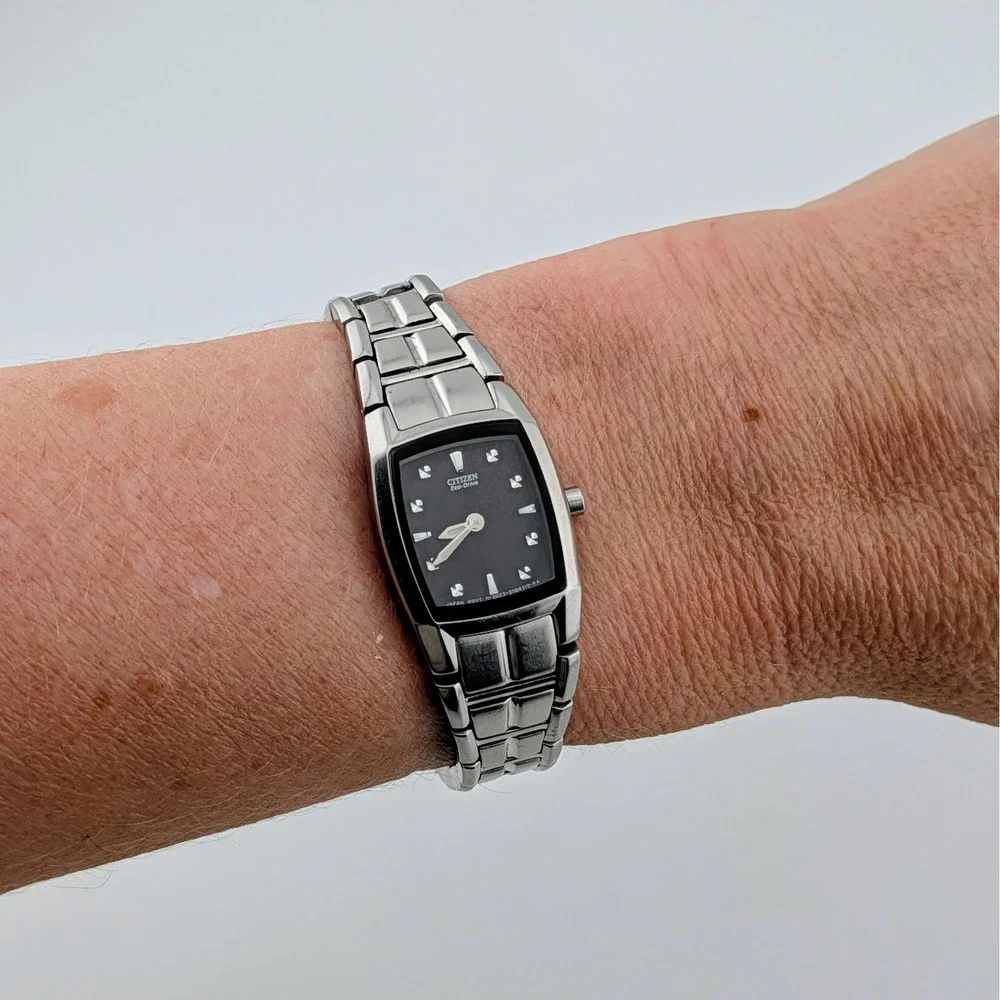 Citizen Eco-Drive B023-S058112 Black Dial Diamond Watch New Capacitor 5.5